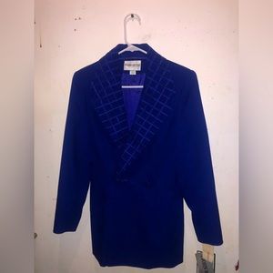 John Meyer| dark blue suite top. Extra beadings, made in Romania